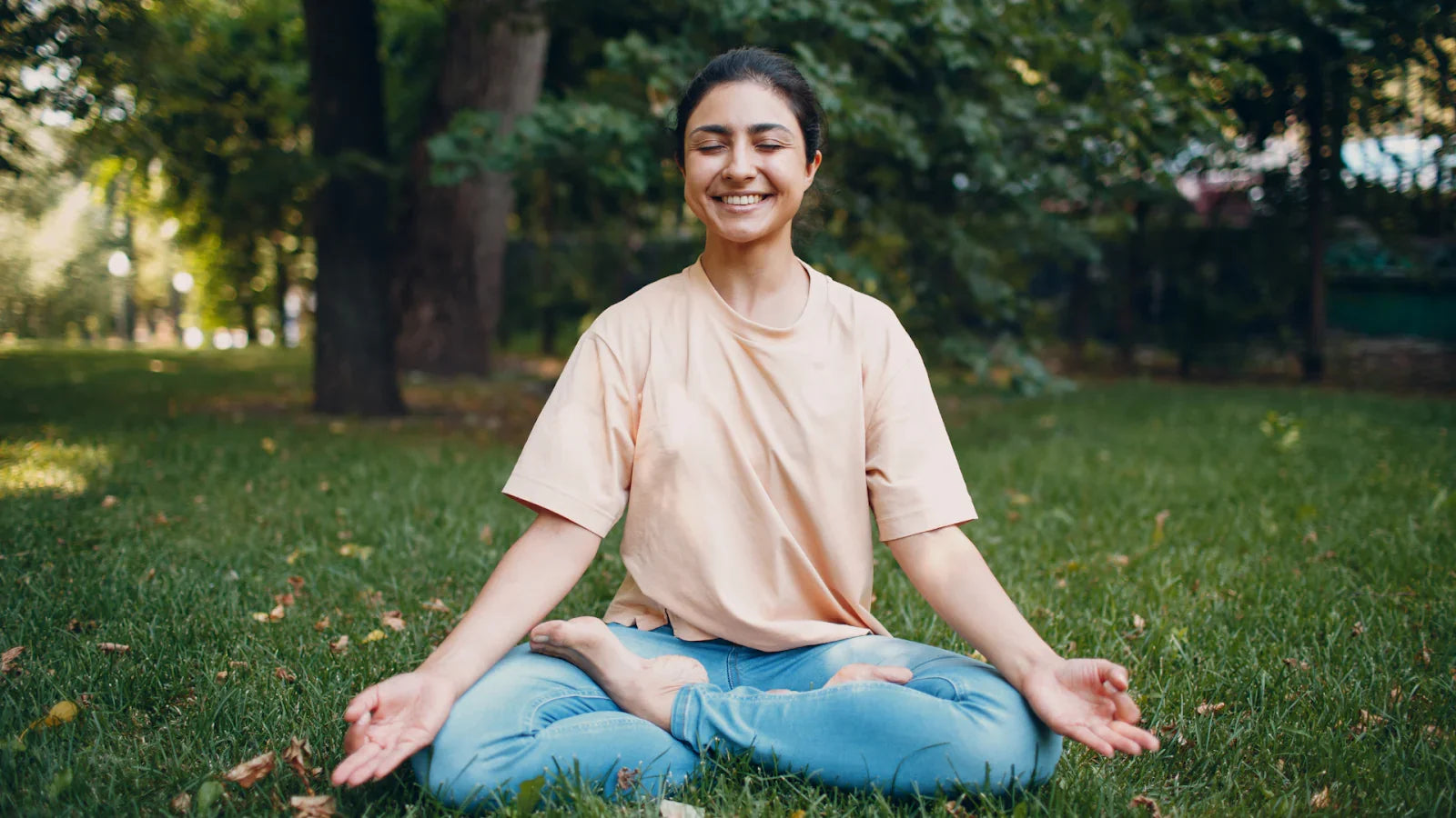 Vata Dosha: Meaning, Symptoms, & How to Balance It Naturally