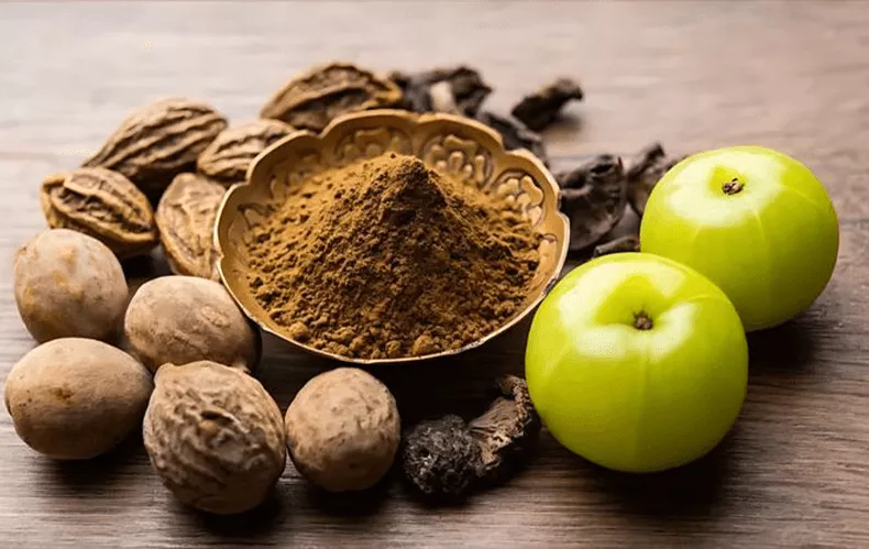 Triphala Guide: What, Benefits and Side-effects