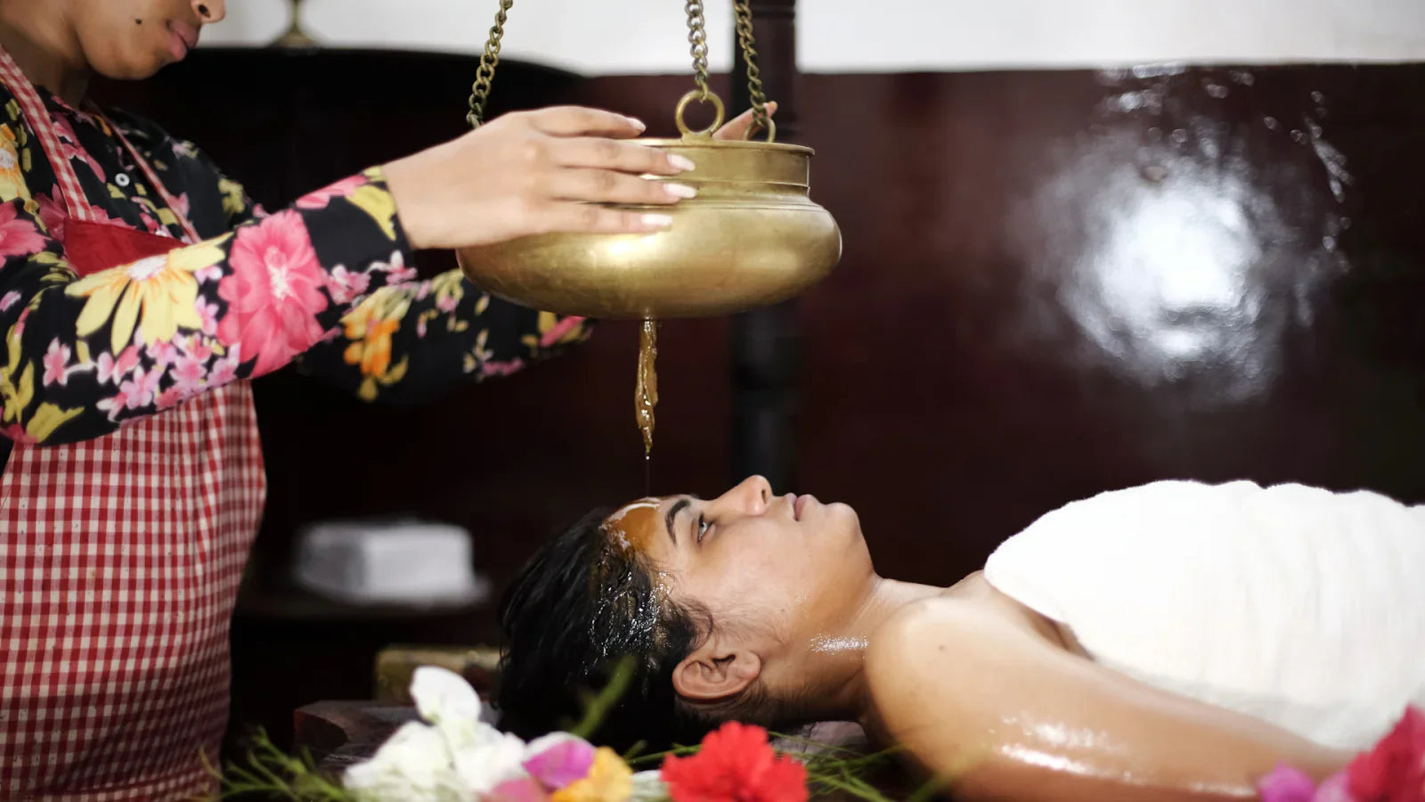 Shirodhara - Oil Meditation